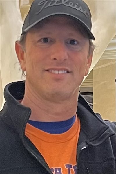Coach Aaron Traub